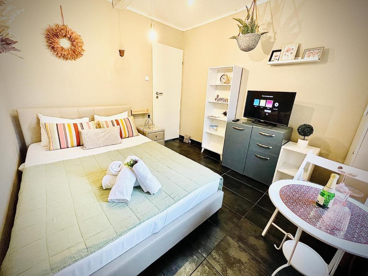 Private Place To Stay Self Check In-Nonstop- Netflix-Wifi Ρέσιτσα Εξωτερικό φωτογραφία
