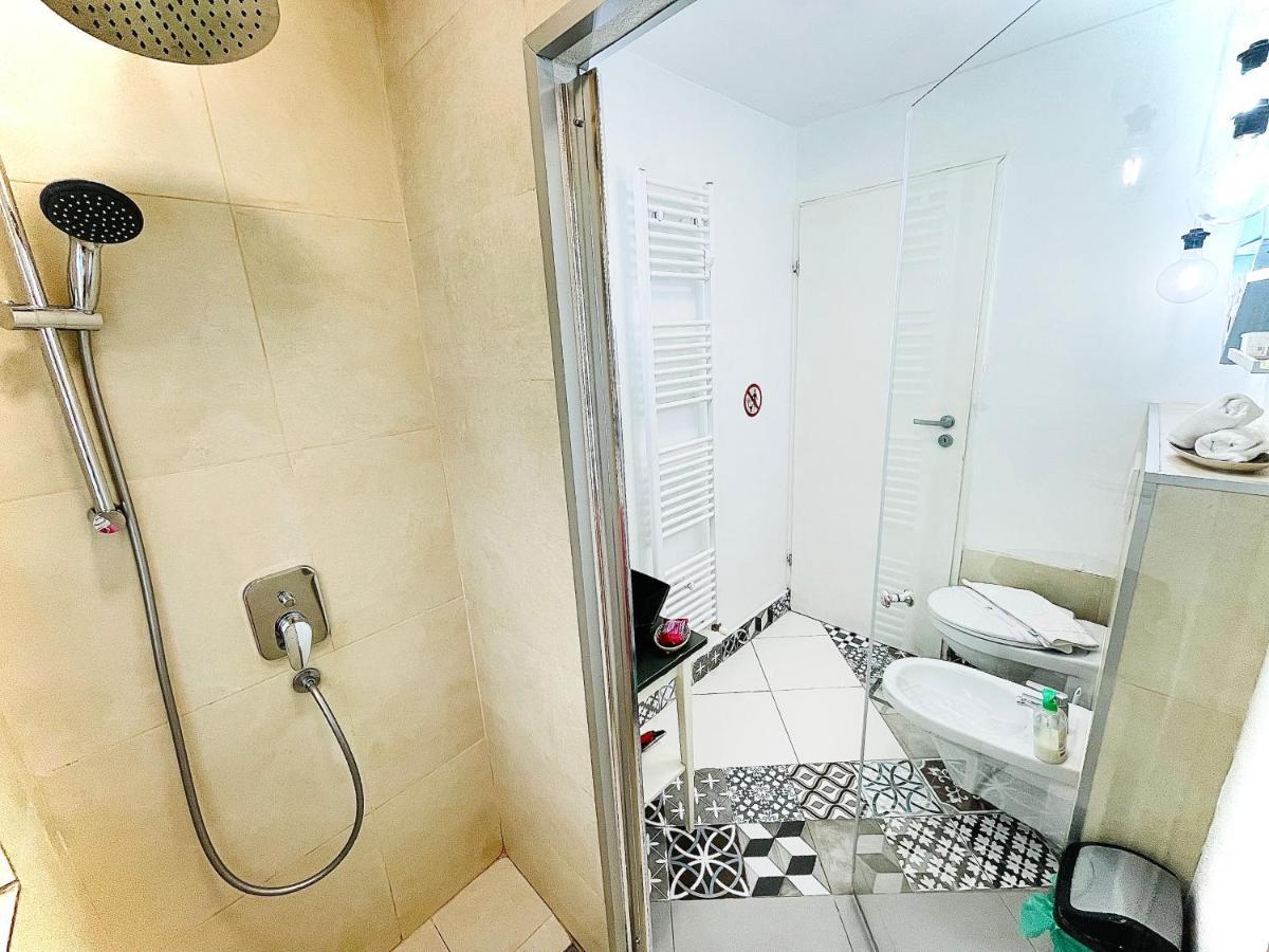 Private Place To Stay Self Check In-Nonstop- Netflix-Wifi Ρέσιτσα Εξωτερικό φωτογραφία